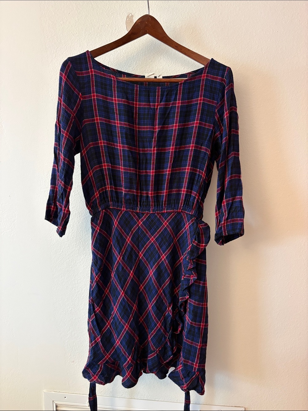 GAP Navy and Red Plaid 3/4-length Sleeve Dress